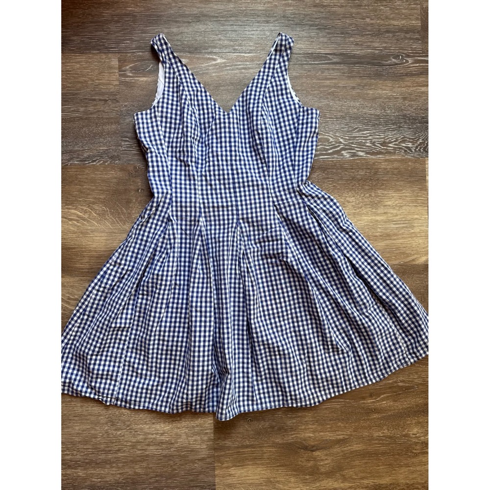 Nine West Blue White Gingham V-Neck Fit and Flare Dress Sleeveless Lined Size 8